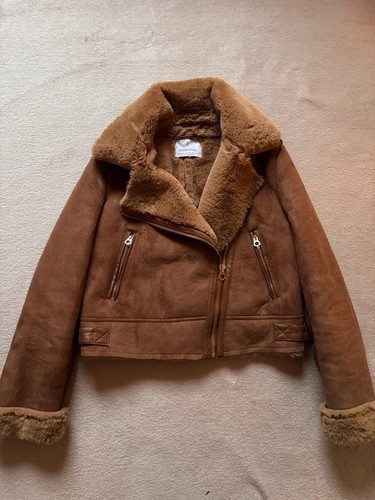 Stradivarius tan camel fur